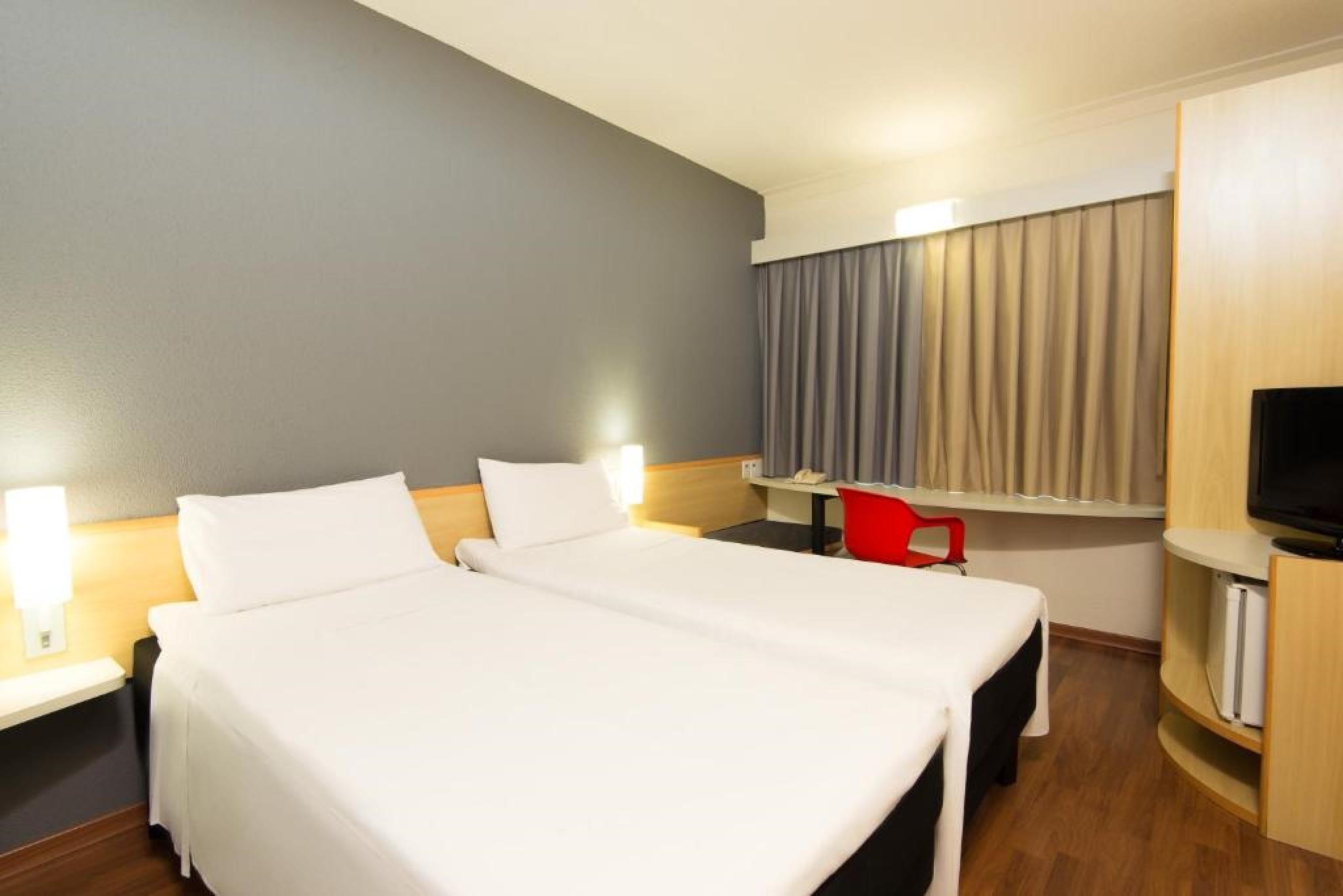 Hotel Ibis Sao Jose Dos Campos Colinas Zewnętrze zdjęcie