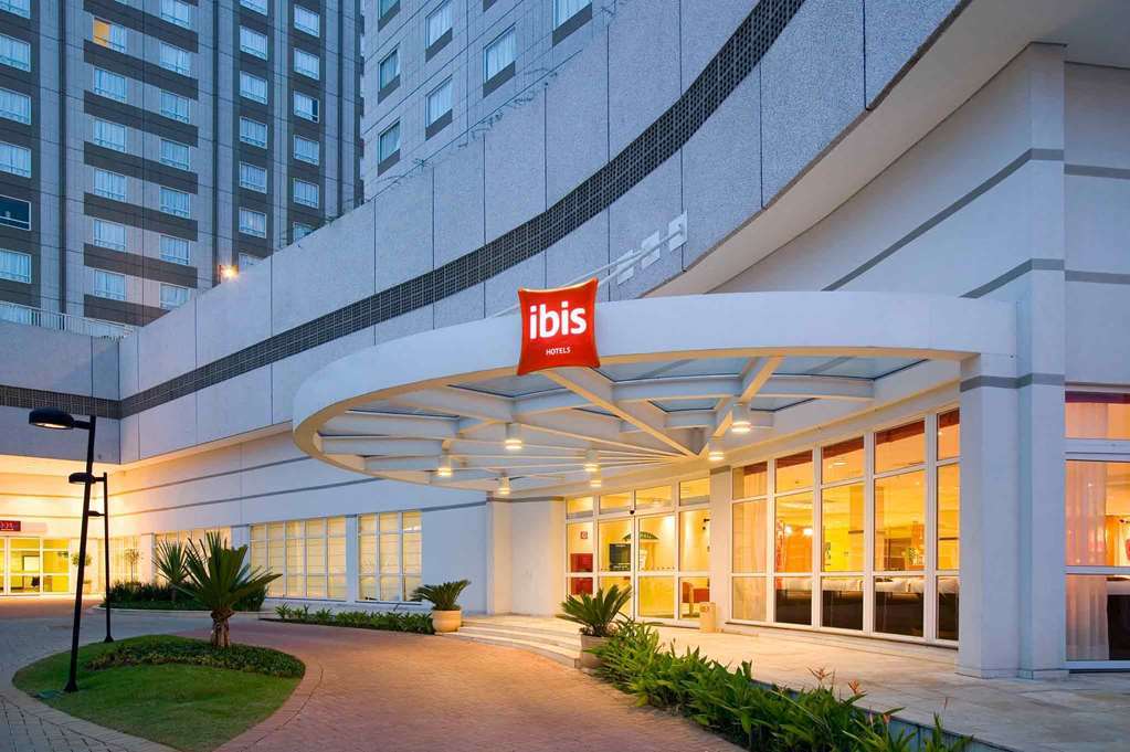 Hotel Ibis Sao Jose Dos Campos Colinas Zewnętrze zdjęcie